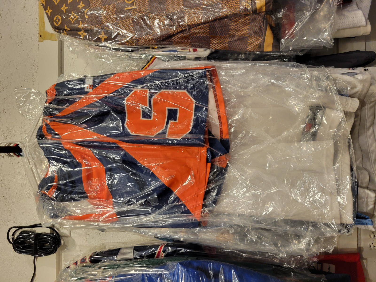 Cedar Creek Thrift Store, MLB Jackets, MLB Jerseys, NFL Jerseys, NFL Jackets, NHL Jerseys, NBA Jeresys, NCAA Jerseys