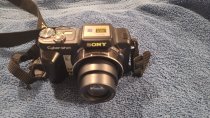 Sony Cyber Shot DSC-H10, 8.1 Mega Pixel, Camera, TU-757