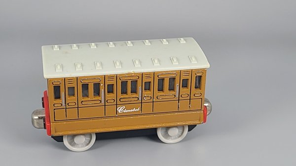 Thomas & Friends, Clarabel, Gullane, 329 8 SR00, 2002, TU24-0027B