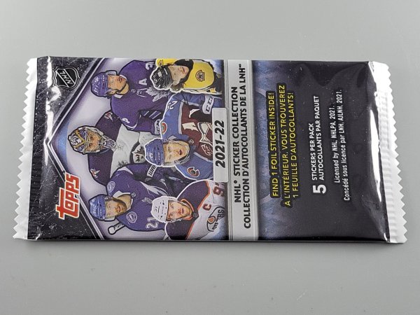 NHL Hockey, Wax Pack Of 5 Cards, 2021-2022, Topps, 25-0832