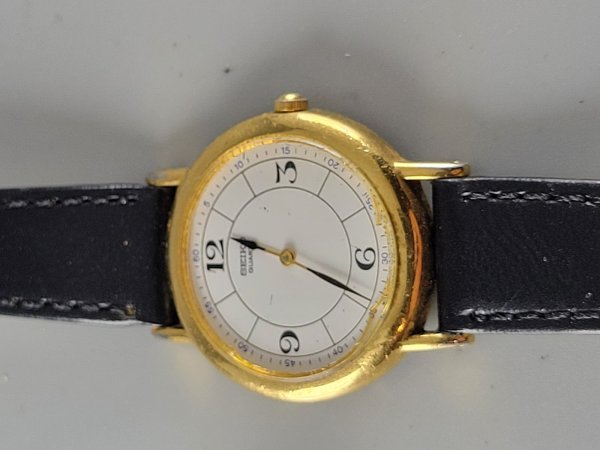 Rare Vintage Seiko Watch, Model 2Y00-0019, Working, 25w-0519