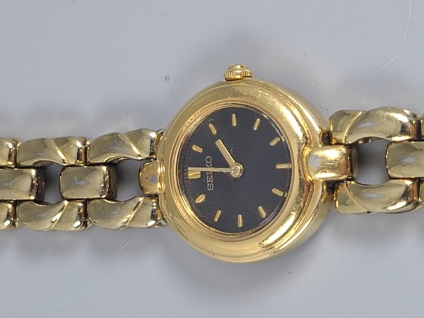 Seiko Watch, Model 1N00-1H50, Quartz, Working, 25w-1357