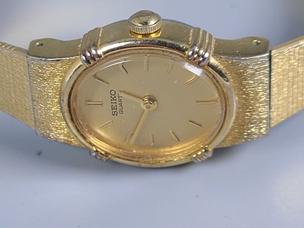 Seiko Watch, Model 5420-5159, Quartz, Non Working, 25w-1420