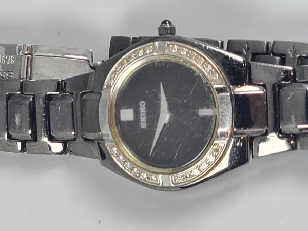 Seiko Watch, Model 1N00-0NV0, Diamond Accent, Quartz, Working, 25w-1515