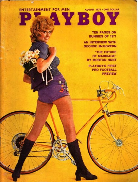 Playboy Magazine, August 1971, Christy Miller Cover, Cathy Rowland Centerfold, 25m-0093