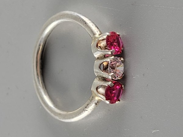 Sterling Silver .925, Ring, 6 Size, Ruby / CZ Stone, TU-1324