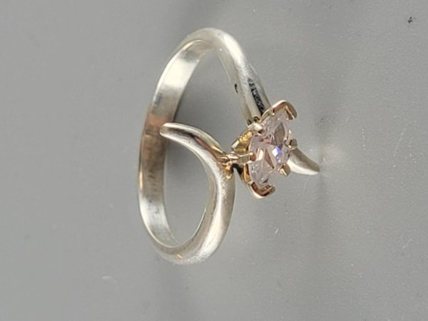 Sterling Silver .925, Ring, 4.5 Size, Diamond / CZ Stone, TU-1328