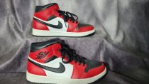 Nike, Jordan 1 Mid Chicago Toe, Size 9, 554724-069, Shoe-148