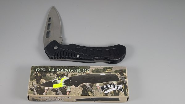 Locking Blade Knife, Frost Cutlery, Black Color, With Belt Clip, 24-1679