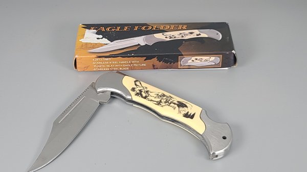 Locking Blade Knife, Eagle Eye Knives, Bone Color, 25-0024